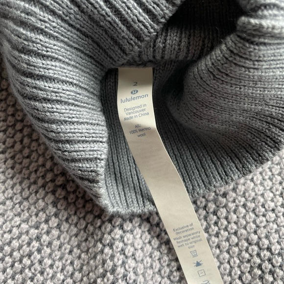 $148 Lululemon Warm and Restore Merino Wool Sweater size 2 could fit 4, sold out - Picture 7 of 7